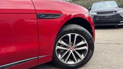 2024 (24) JAGUAR F-PACE 2.0 D200 R-Dynamic SE Black 5dr Auto AWD 5153552