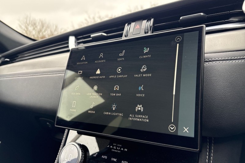 2024 (24) JAGUAR F-PACE 2.0 D200 R-Dynamic SE Black 5dr Auto AWD 5153533