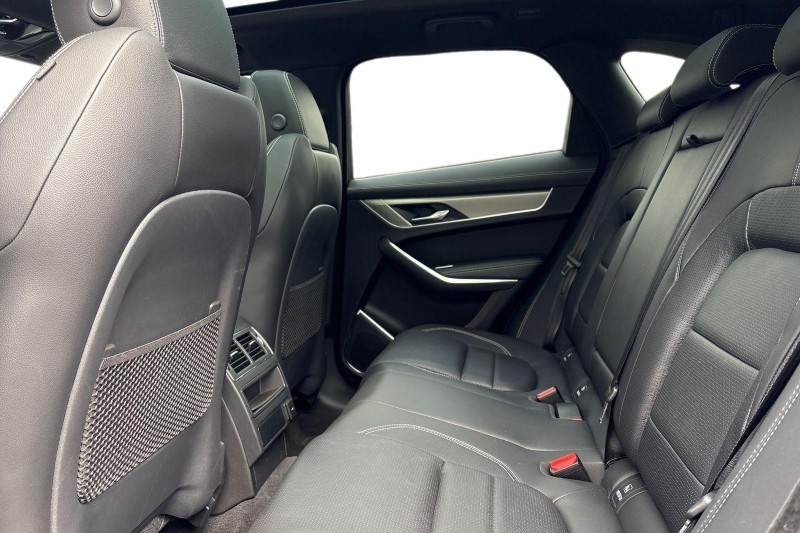 2024 (24) JAGUAR F-PACE 2.0 D200 R-Dynamic SE Black 5dr Auto AWD 5153503