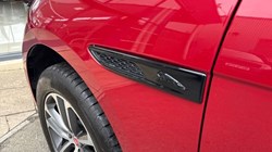 2024 (24) JAGUAR F-PACE 2.0 D200 R-Dynamic SE Black 5dr Auto AWD 5153519