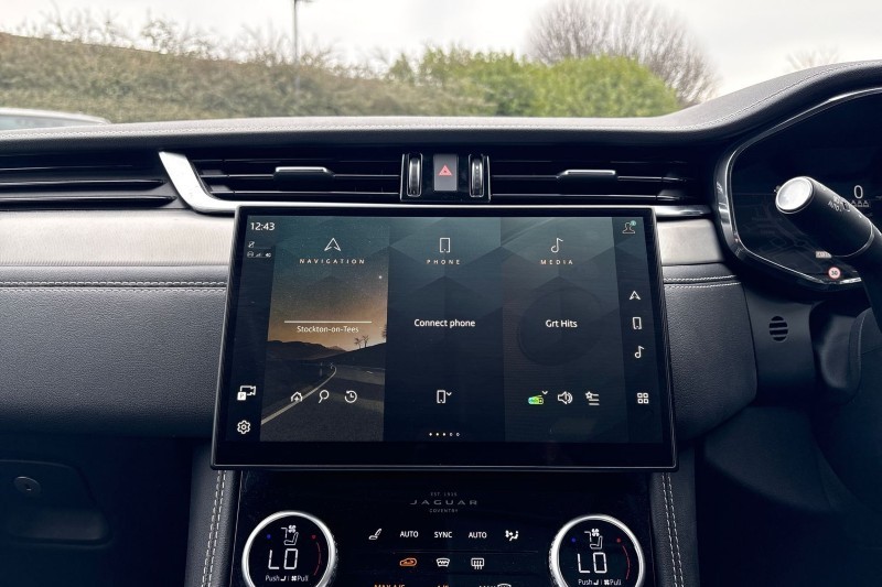 2024 (24) JAGUAR F-PACE 2.0 D200 R-Dynamic SE Black 5dr Auto AWD 5153513