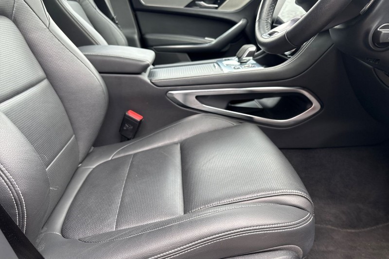 2024 (24) JAGUAR F-PACE 2.0 D200 R-Dynamic SE Black 5dr Auto AWD 5153525