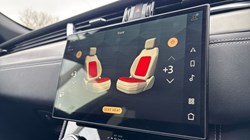 2024 (24) JAGUAR F-PACE 2.0 D200 R-Dynamic SE Black 5dr Auto AWD 5153536