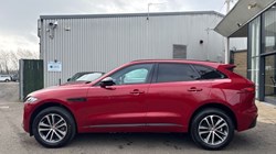 2024 (24) JAGUAR F-PACE 2.0 D200 R-Dynamic SE Black 5dr Auto AWD 5153555