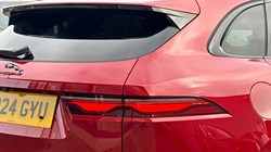 2024 (24) JAGUAR F-PACE 2.0 D200 R-Dynamic SE Black 5dr Auto AWD 5153550