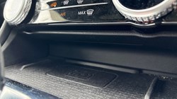 2024 (24) JAGUAR F-PACE 2.0 D200 R-Dynamic SE Black 5dr Auto AWD 5153538