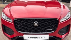 2024 (24) JAGUAR F-PACE 2.0 D200 R-Dynamic SE Black 5dr Auto AWD 5153546