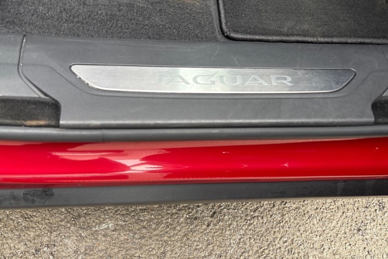 2024 (24) JAGUAR F-PACE 2.0 D200 R-Dynamic SE Black 5dr Auto AWD 5153541