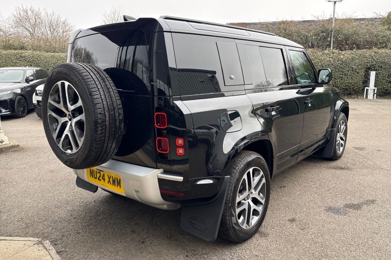 2024 (24) LAND ROVER DEFENDER 3.0 D250 XS Edition 110 5dr Auto 5202006