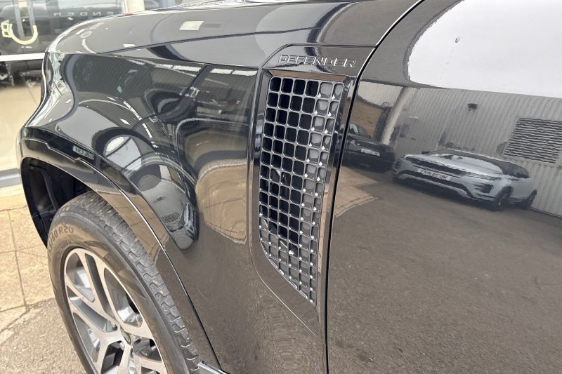 2024 (24) LAND ROVER DEFENDER 3.0 D250 XS Edition 110 5dr Auto 5201974