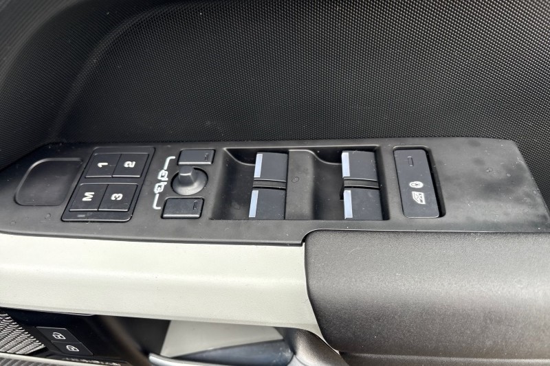 2024 (24) LAND ROVER DEFENDER 3.0 D250 XS Edition 110 5dr Auto 5201978