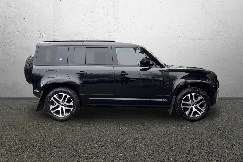 2024 (24) LAND ROVER DEFENDER 3.0 D250 XS Edition 110 5dr Auto 5201959