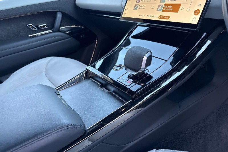 2024 (24) LAND ROVER RANGE ROVER SPORT 3.0 P550e Autobiography 5dr Auto 5190728