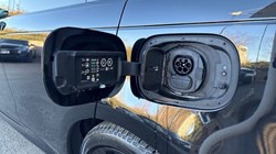 2024 (24) LAND ROVER RANGE ROVER SPORT 3.0 P550e Autobiography 5dr Auto 5190737