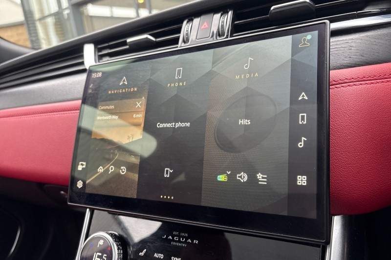 2022 (72) JAGUAR XF 2.0 D200 R-Dynamic Black 5dr Auto 5184389