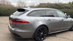 2022 (72) JAGUAR XF 2.0 D200 R-Dynamic Black 5dr Auto 5184413