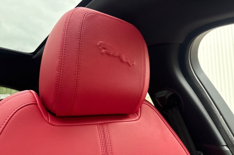 2022 (72) JAGUAR XF 2.0 D200 R-Dynamic Black 5dr Auto 5184397