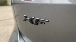 2022 (72) JAGUAR XF 2.0 D200 R-Dynamic Black 5dr Auto 5184408