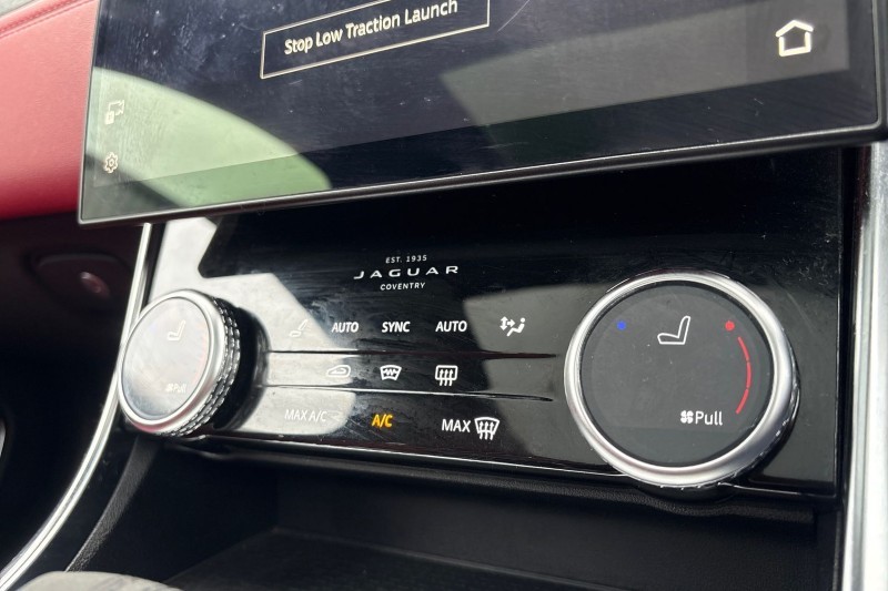2022 (72) JAGUAR XF 2.0 D200 R-Dynamic Black 5dr Auto 5184395