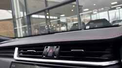 2022 (72) JAGUAR XF 2.0 D200 R-Dynamic Black 5dr Auto 5184396