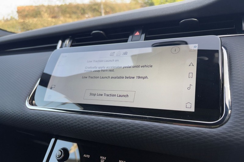 2022 (22) LAND ROVER RANGE ROVER EVOQUE 2.0 D200 Evoque Edition 5dr Auto 5205061