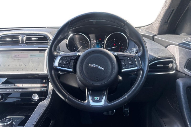 2020 (20) JAGUAR F-PACE 2.0d [240] R-Sport 5dr Auto AWD 5277860