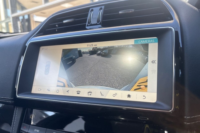 2020 (20) JAGUAR F-PACE 2.0d [240] R-Sport 5dr Auto AWD 5277877