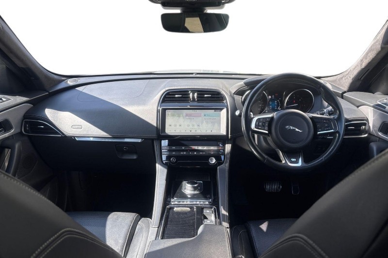 2020 (20) JAGUAR F-PACE 2.0d [240] R-Sport 5dr Auto AWD 5277854
