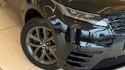 2025 (74) LAND ROVER RANGE ROVER VELAR 2.0 D200 MHEV Dynamic SE 5dr Auto 5978382