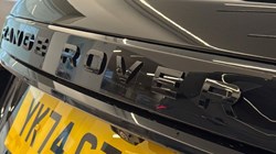 2025 (74) LAND ROVER RANGE ROVER VELAR 2.0 D200 MHEV Dynamic SE 5dr Auto 5978386