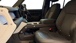 2025 (74) LAND ROVER DEFENDER 3.0 D350 X-Dynamic SE 110 5dr Auto 4980834