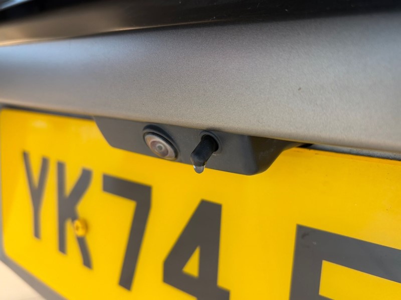 2025 (74) LAND ROVER DEFENDER 3.0 D350 X-Dynamic SE 110 5dr Auto 5064882