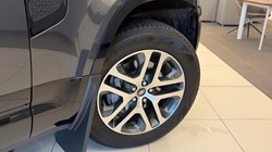 2025 (74) LAND ROVER DEFENDER 3.0 D350 X-Dynamic SE 110 5dr Auto 5064890