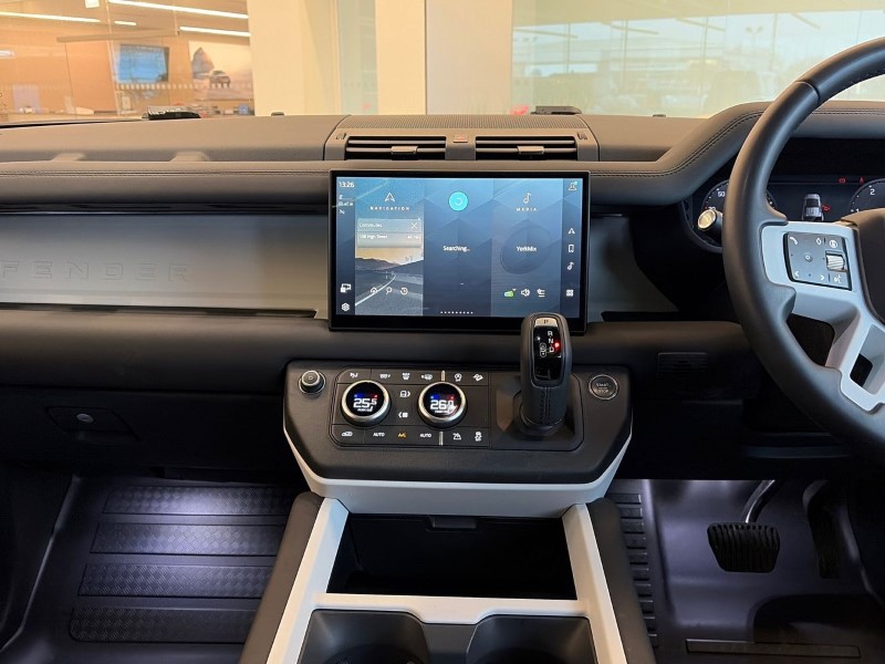 2025 (74) LAND ROVER DEFENDER 3.0 D350 X-Dynamic SE 110 5dr Auto 5064853