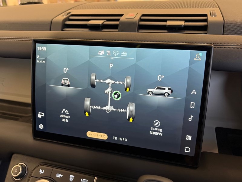 2025 (74) LAND ROVER DEFENDER 3.0 D350 X-Dynamic SE 110 5dr Auto 4980871