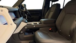 2025 (74) LAND ROVER DEFENDER 3.0 D350 X-Dynamic SE 110 5dr Auto 5064842