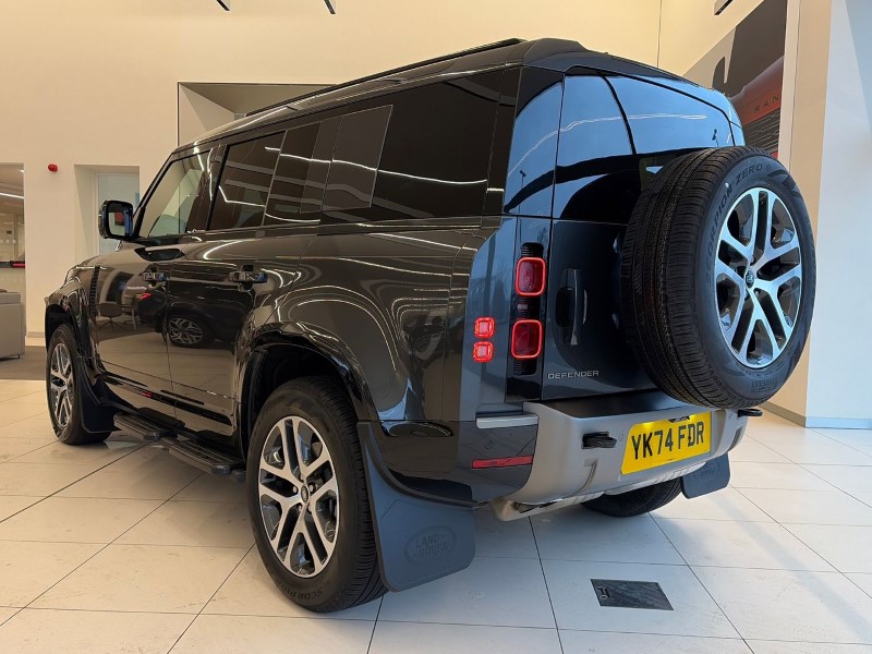 2025 (74) LAND ROVER DEFENDER 3.0 D350 X-Dynamic SE 110 5dr Auto 5064897
