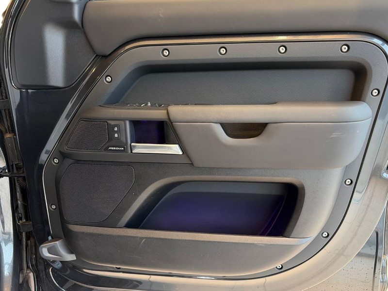 2025 (74) LAND ROVER DEFENDER 3.0 D350 X-Dynamic SE 110 5dr Auto 5064862