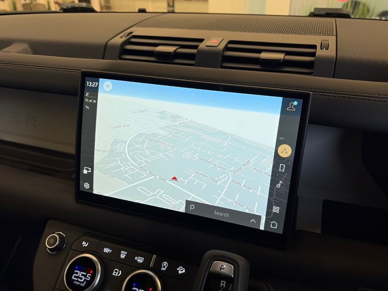 2025 (74) LAND ROVER DEFENDER 3.0 D350 X-Dynamic SE 110 5dr Auto 5064871