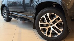 2025 (74) LAND ROVER DEFENDER 3.0 D350 X-Dynamic SE 110 5dr Auto 5064885