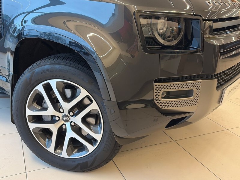 2025 (74) LAND ROVER DEFENDER 3.0 D350 X-Dynamic SE 110 5dr Auto 4980875