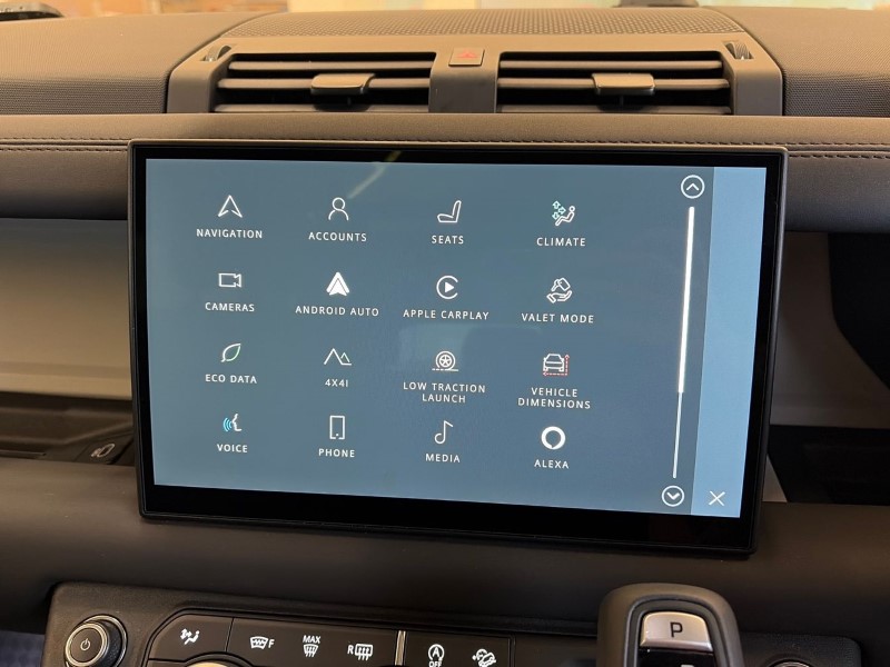 2025 (74) LAND ROVER DEFENDER 3.0 D350 X-Dynamic SE 110 5dr Auto 5064873