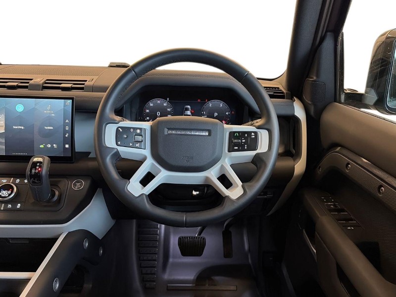 2025 (74) LAND ROVER DEFENDER 3.0 D350 X-Dynamic SE 110 5dr Auto 4980846