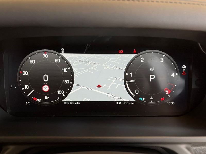 2025 (74) LAND ROVER DEFENDER 3.0 D350 X-Dynamic SE 110 5dr Auto 4980847