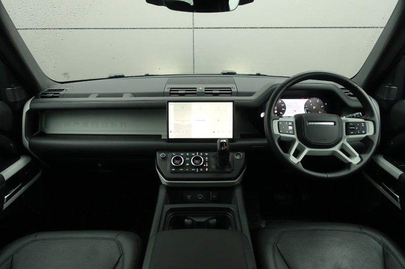 2023 (73) LAND ROVER DEFENDER 3.0 D250 HSE 90 3dr Auto 5197141