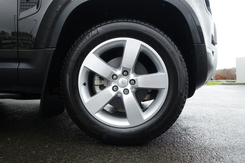 2023 (73) LAND ROVER DEFENDER 3.0 D250 HSE 90 3dr Auto 5197140