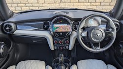 2023 (73) MINI HATCHBACK 2.0 Cooper S Exclusive Premium Plus 3dr Auto 3040352