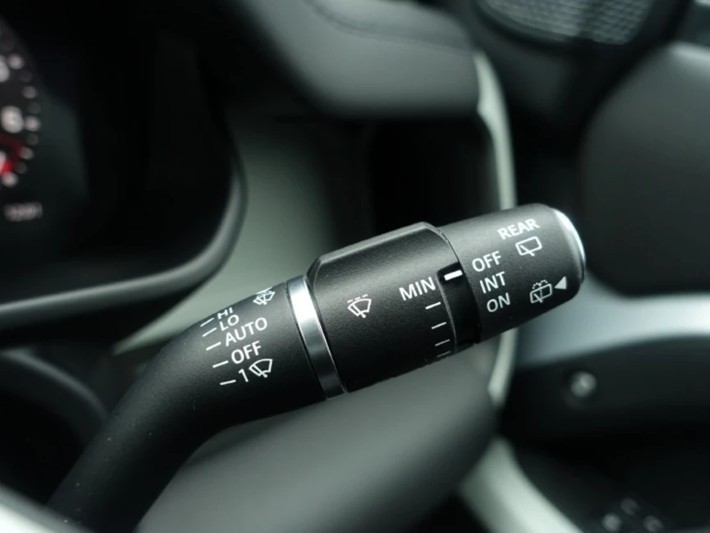 2024 (24) LAND ROVER DEFENDER 2.0 P400e X-Dynamic SE 110 5dr Auto 5214427