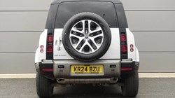 2024 (24) LAND ROVER DEFENDER 2.0 P400e X-Dynamic SE 110 5dr Auto 5214401
