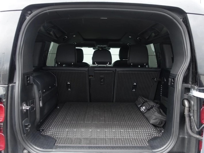 2024 (24) LAND ROVER DEFENDER 2.0 P400e X-Dynamic SE 110 5dr Auto 5214405